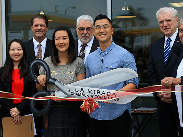 La Mirada Chamber Ribbon Cutting